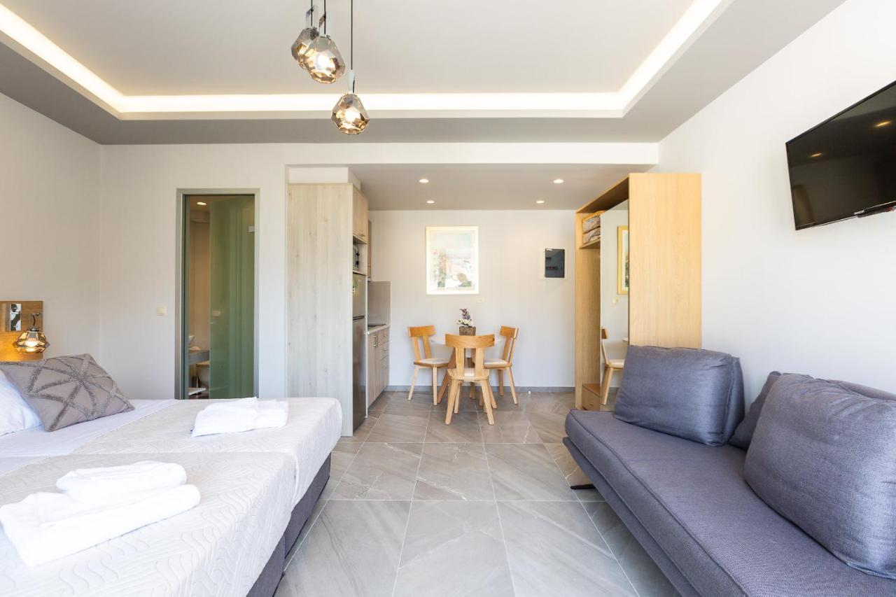 Akrogiali Apartments "By Checkin" Bali  외부 사진